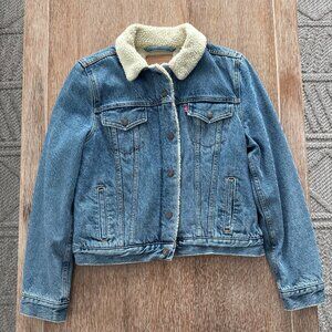 Levi's Sherpa Trucker Jacket